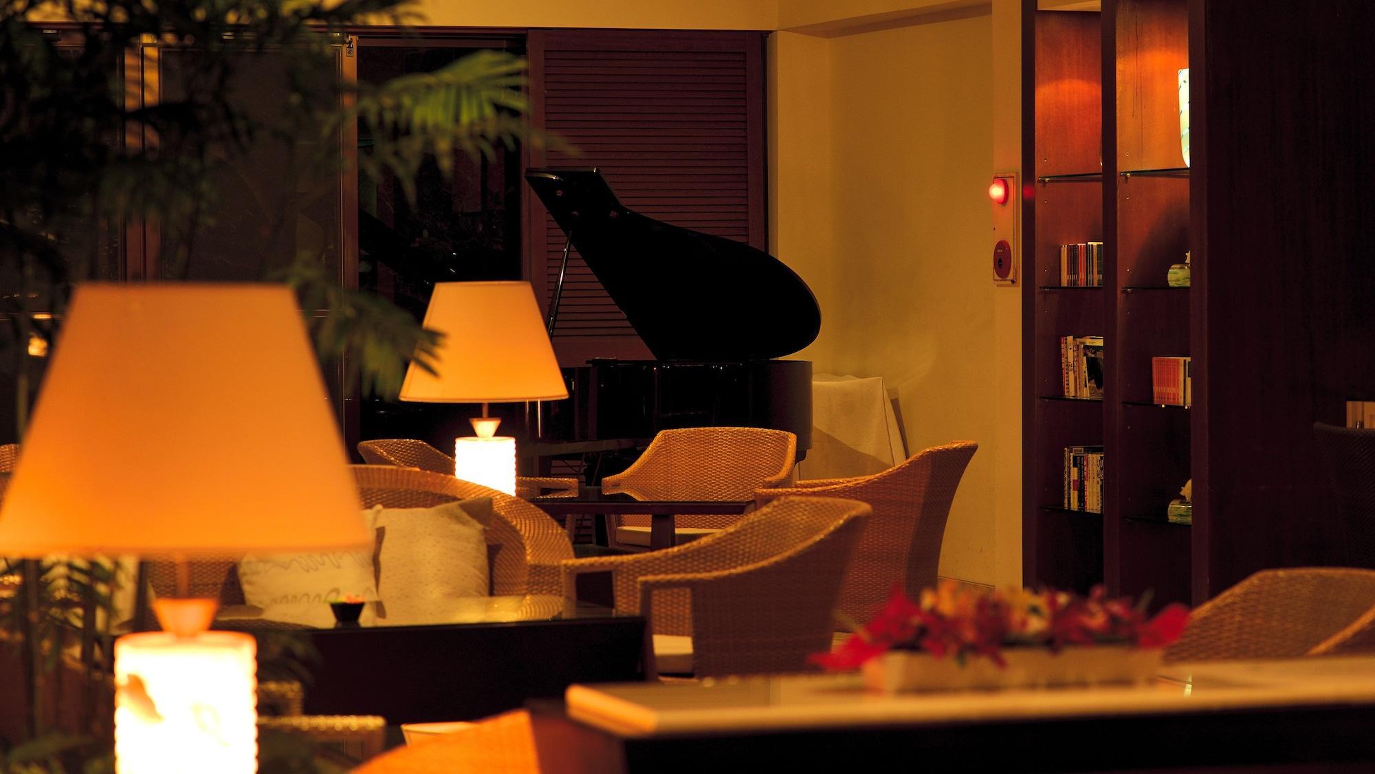 Hotel The Atta Terrace Club Towers (Adults Only) à Onna Extérieur photo
