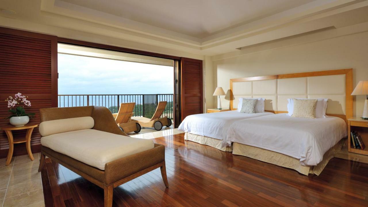 Hotel The Atta Terrace Club Towers (Adults Only) à Onna Extérieur photo