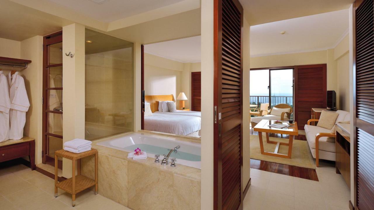 Hotel The Atta Terrace Club Towers (Adults Only) à Onna Extérieur photo
